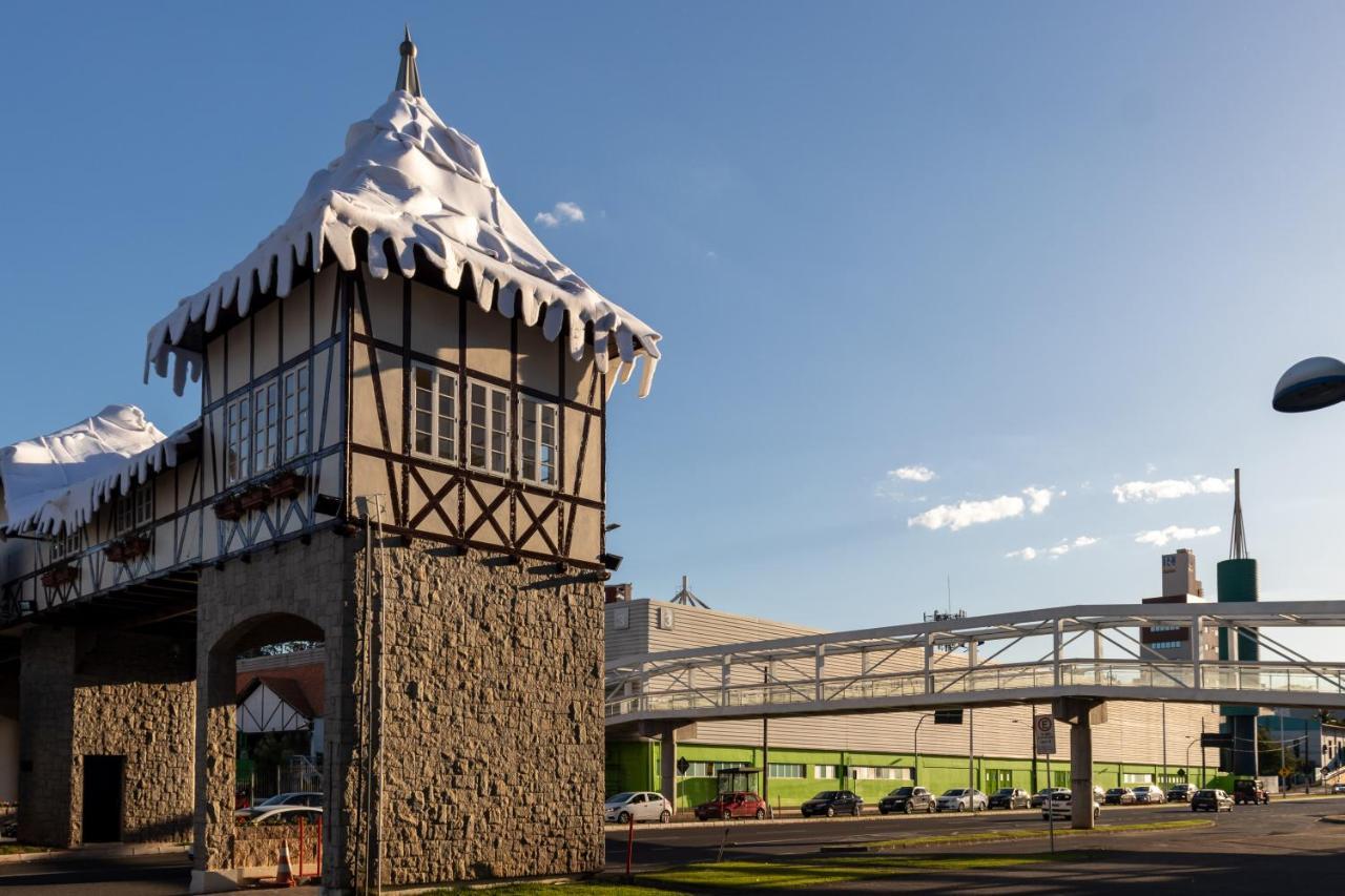 Отель Blumenau Tower By Castelo Itaipava Экстерьер фото