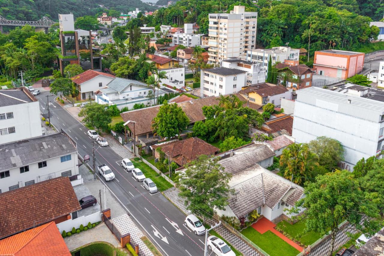 Отель Blumenau Tower By Castelo Itaipava Экстерьер фото